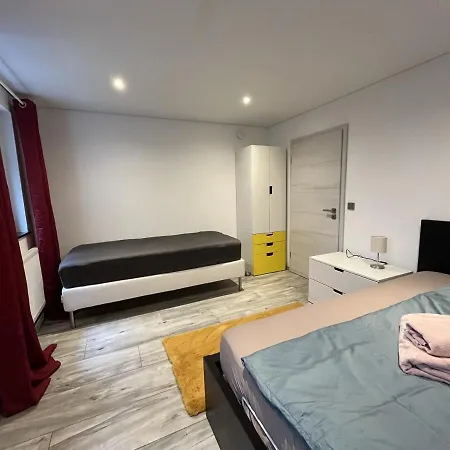 Apartment 90 M2 With 2 Bedrooms, Terrace And Garden